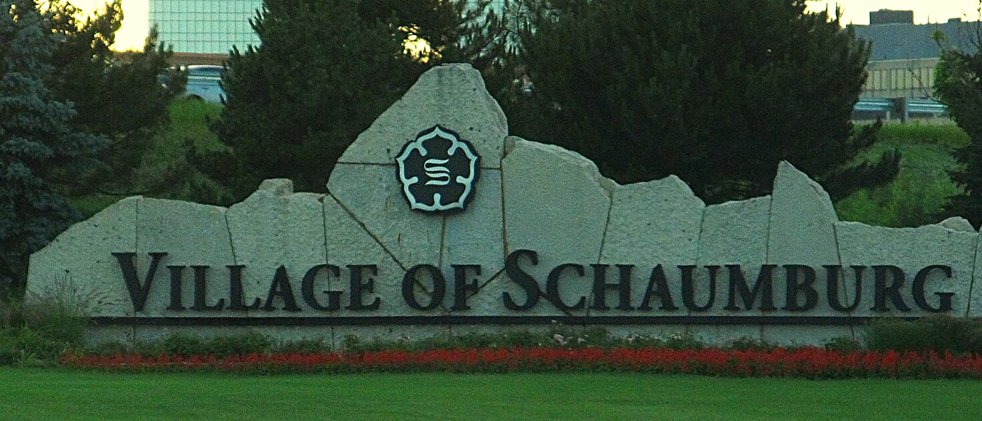 The welcome sign on the edge of Schaumburg